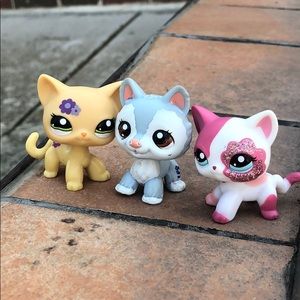 ✰ littlest pet shop set of 3